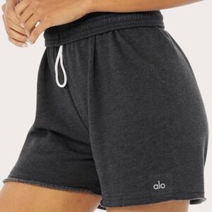 Alo Yoga Grey Shorts Womens Size XS Sweatshorts High Waist Athletic Summery Gray